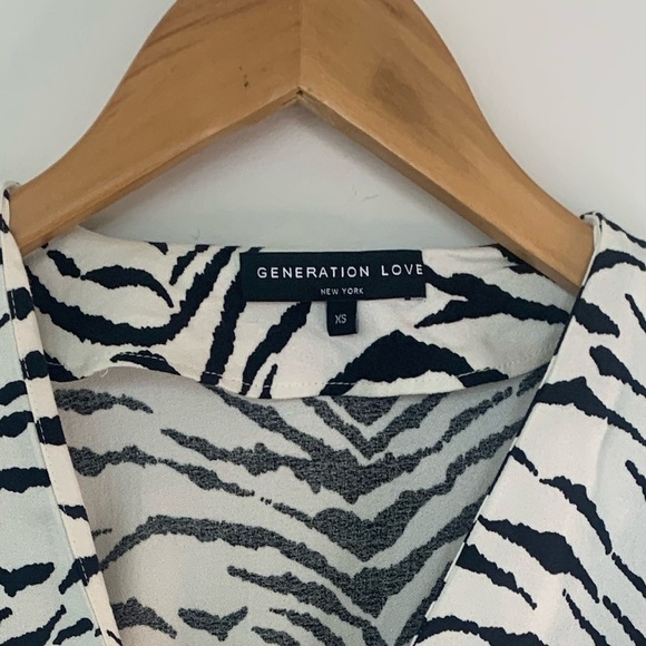 Generation Love Zebra Print V-Neck Blouse - Picture 9 of 12